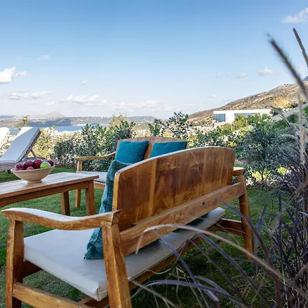 Kedria Lounge And Infinity Sea View Lejlighed