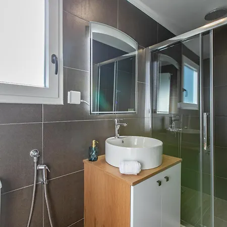 Kedria Lounge And Infinity Sea View *