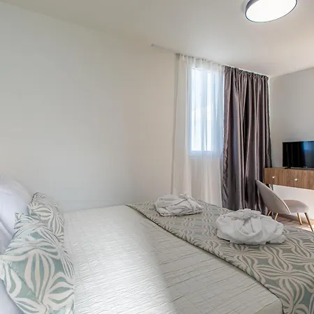 Kedria Lounge And Infinity Sea View