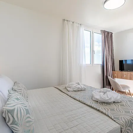 Kedria Lounge And Infinity Sea View Chania (Crete)