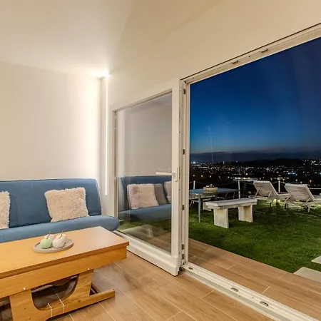 Daire Kedria Lounge And Infinity Sea View