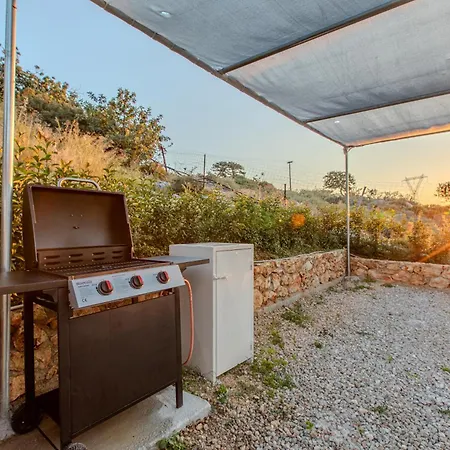 Kedria Lounge And Infinity Sea View