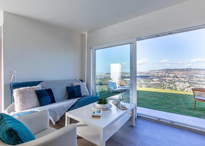 Kedria Lounge And Infinity Sea View *