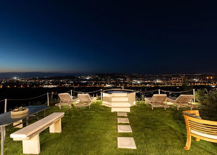 Kedria Lounge And Infinity Sea View