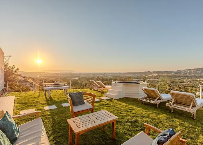 Kedria Lounge And Infinity Sea View Apartment