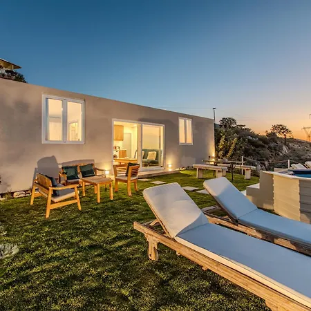 Kedria Lounge And Infinity Sea View