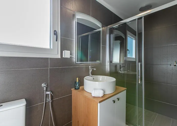 Kedria Lounge And Infinity Sea View *