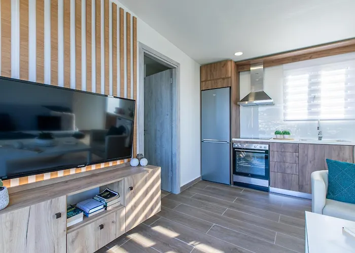 Kedria Lounge And Infinity Sea View *