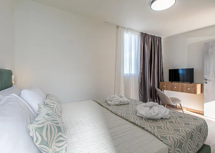 Kedria Lounge And Infinity Sea View