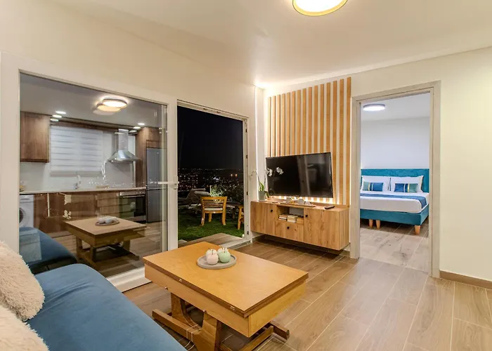 Kedria Lounge And Infinity Sea View * La Canea